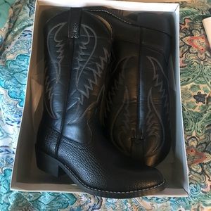 Men’s size 10 cow boy boots